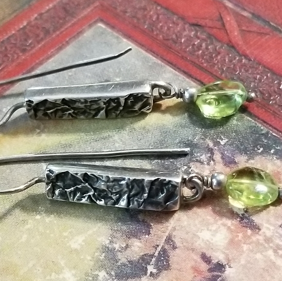 Silpada Sterling Silver & Peridot Earrings - Picture 5 of 8